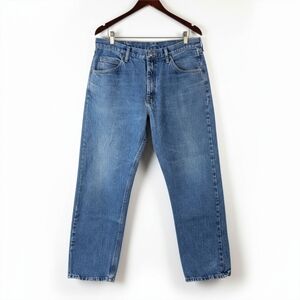 Vintage Wash Wrangler Classic Relaxed Fit Jeans 36x32